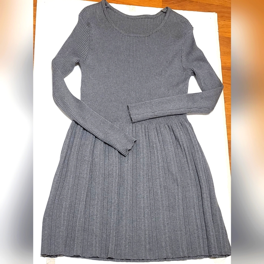 Grey Long Sleeve Knit Dress